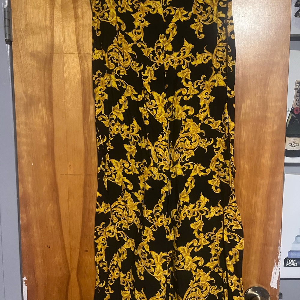Forever 21 Black and Yellow Baroque wide Leg Trouser